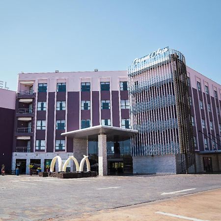 The Grand Aria Hotel And Conference Centre Gaborone Ngoại thất bức ảnh